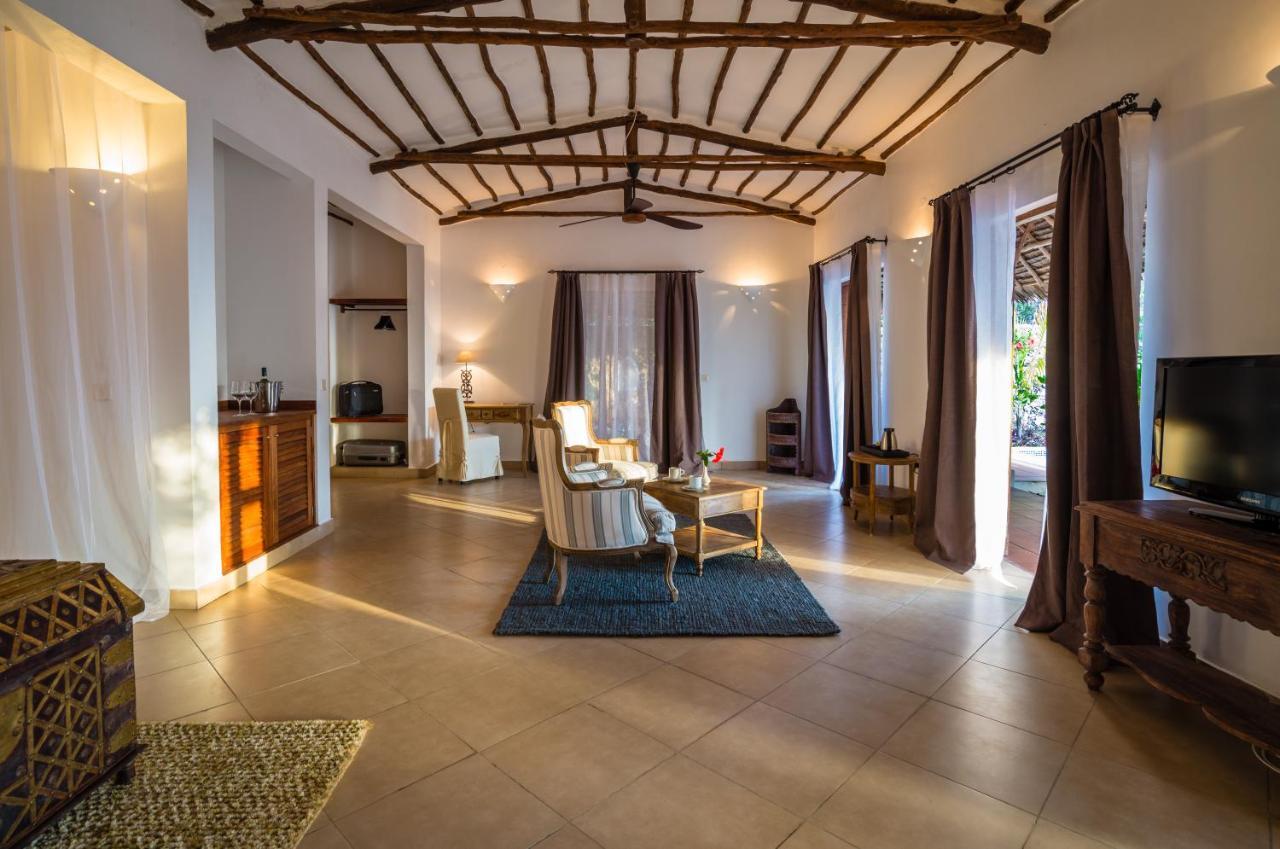 Konokono Beach Resort And Isaraya Luxury Overwater Villas Michamvi Kae Phòng bức ảnh